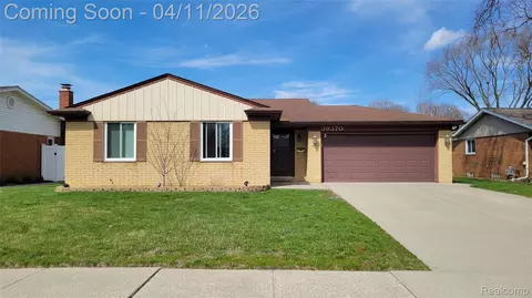 39370 Donald St, Livonia, MI 48154