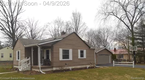 1454 Merle Ave, Burton, MI 48509