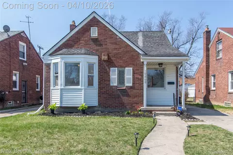 19469 Whitcomb St, Detroit, MI 48235