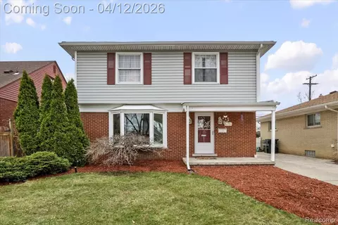 6716 Rosedale Blvd, Allen Park, MI 48101