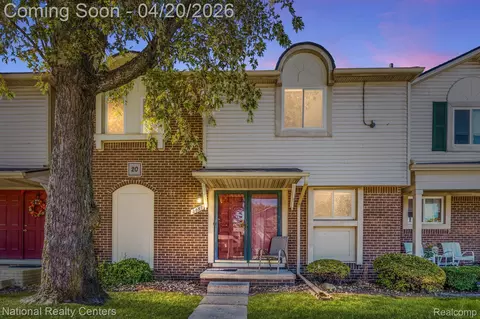 2057 W Franklin Dr, Canton, MI 48187