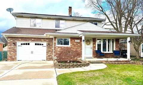 22935 Allor St, Saint Clair Shores, MI 48082