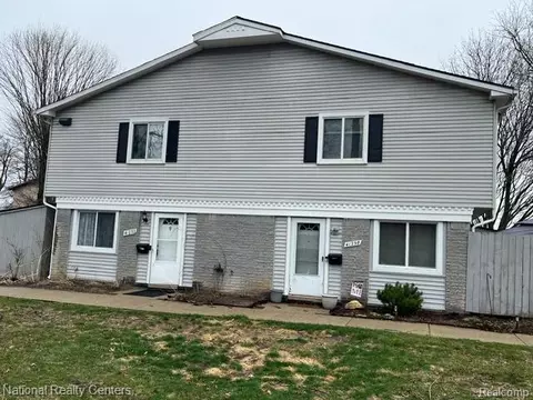 41292 N Woodbury Green Dr, Van Buren, MI 48111