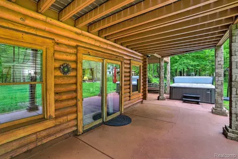 Exterior - 4380 Donnely Rd, Leoni, MI 49201 photo 4 of 4