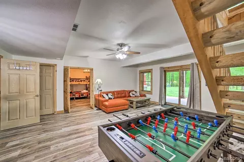 Entry Way - 4380 Donnely Rd, Leoni, MI 49201 photo 2 of 2