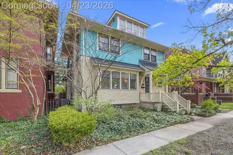 685 W Bethune St, Detroit, MI 48202