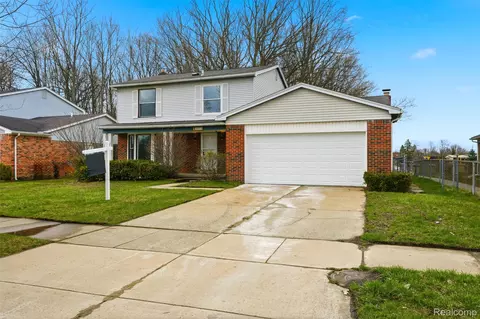 44570 Tillotson Dr, Canton, MI 48187