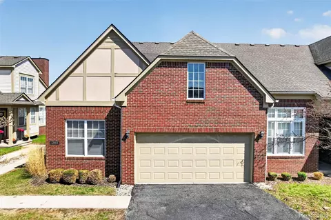 12603 Second Ave S, Southgate, MI 48195