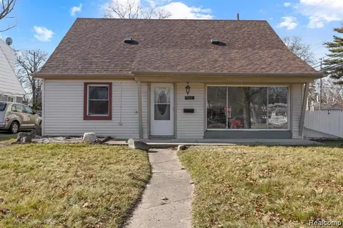 7331 Drexel St, Dearborn Heights, MI 48127