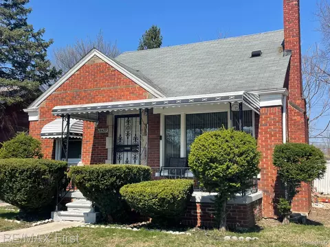 15429 Fairmount Dr, Detroit, MI 48205
