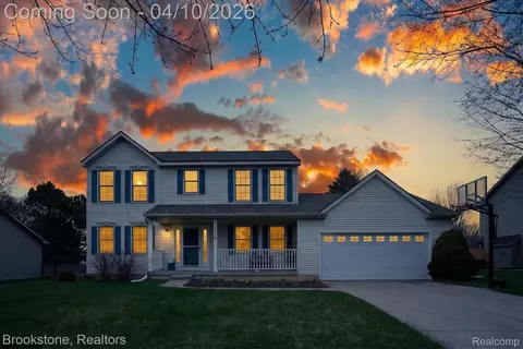 12359 Mission Hills Dr, Dewitt, MI 48820