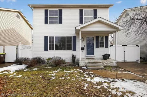 116 Maple Blvd, Monroe, MI 48162