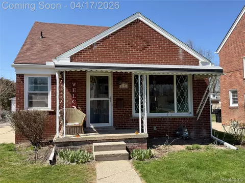 6778 Kolb Ave, Allen Park, MI 48101
