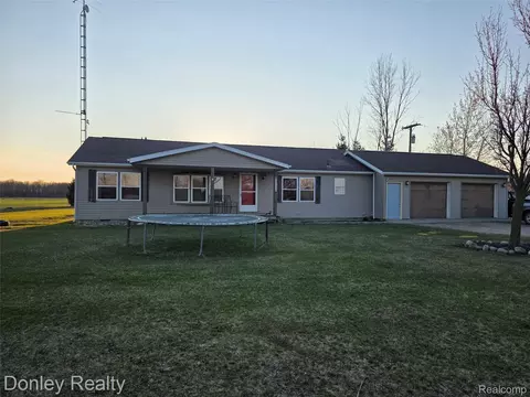 3875 Van Dyke Rd, Evergreen, MI 48426