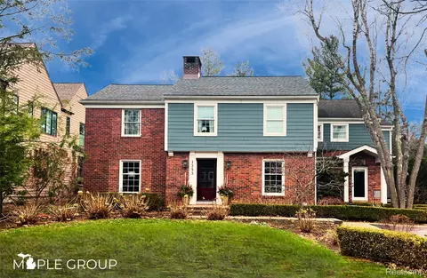 1253 Lake Park Dr, Birmingham, MI 48009