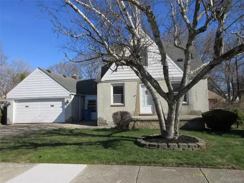 13477 Vernon Ave, Warren, MI 48089