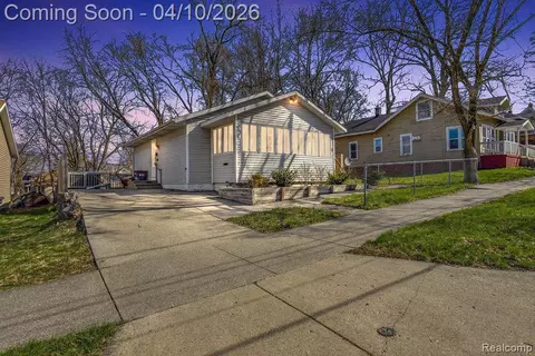 339 Brown St SW, Grand Rapids, MI 49507