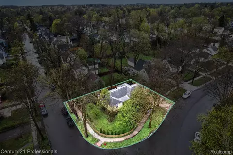 1001 Arborview Blvd, Ann Arbor, MI 48103