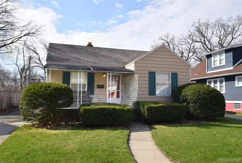 420 Burroughs Ave, Flint, MI 48507