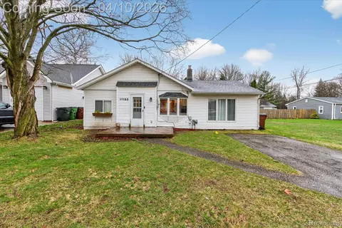 11152 Rhode Dr, Shelby Township, MI 48317