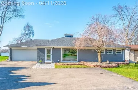 47969 Merle Ct, Van Buren, MI 48111