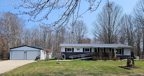 8089 Fulmer Rd, Millington, MI 48746