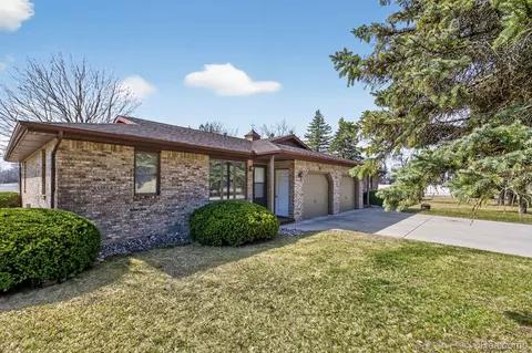 Exterior - 600 Thomas St, Richland, MI 48626 photo 6 of 10