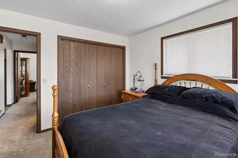 Bedroom - 600 Thomas St, Richland, MI 48626 photo 1 of 3