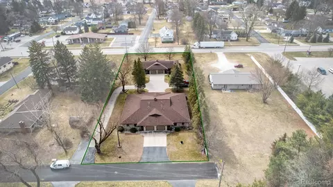 View/Area - 600 Thomas St, Richland, MI 48626 photo 1 of 3