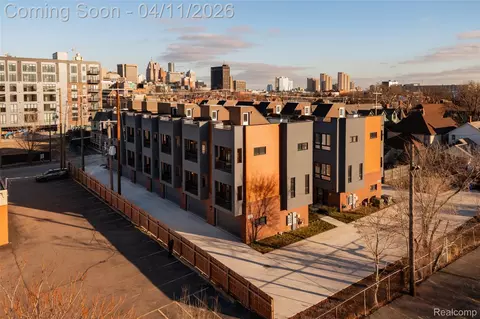 2037 11th St #7, Detroit, MI 48216