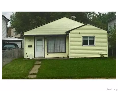 949 Kettering Ave, Pontiac, MI 48340