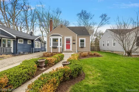 1406 E Lincoln Ave, Royal Oak, MI 48067