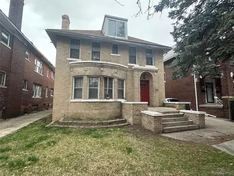 2660 Webb St, Detroit, MI 48206