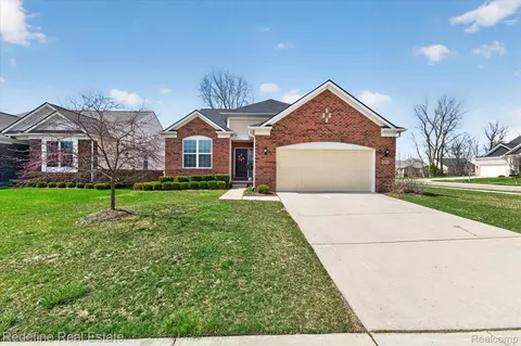 4554 Cranston Rd, Canton, MI 48188