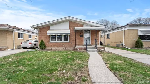 3953 Gertrude St, Dearborn Heights, MI 48125