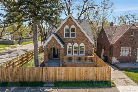 12352 Maiden St, Detroit, MI 48213