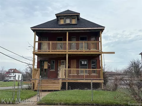 2676 Montclair St, Detroit, MI 48214
