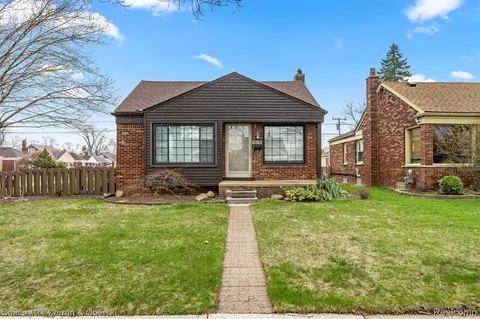7609 Rosedale Blvd, Allen Park, MI 48101