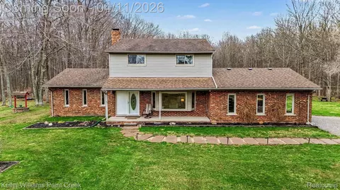 4747 Starville Rd, China, MI 48054