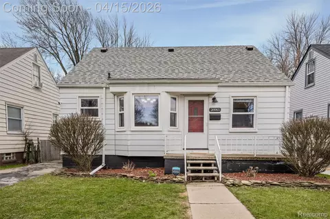 28965 Marquette St, Garden City, MI 48135