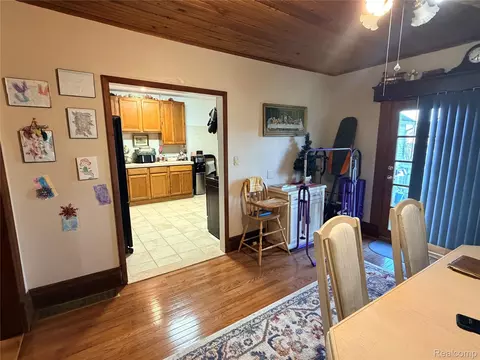 Dining - 6038 Byron Rd, Howell, MI 48855 photo 1 of 1