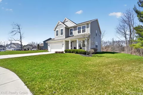 16121 River Ridge Trl, Argentine, MI 48451