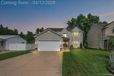 3422 Kilmer Dr, Troy, MI 48083