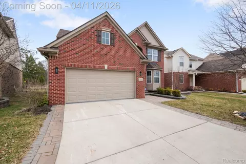 2495 Knollwood Dr, Canton, MI 48188