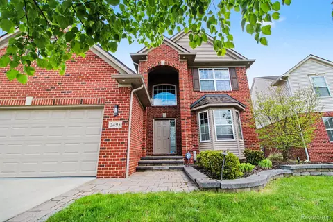 2495 Knollwood Dr, Canton, MI 48188