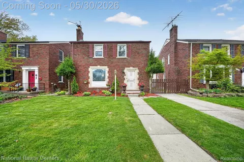3956 Harvard Rd, Detroit, MI 48224