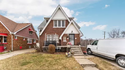 5305 Newport St, Detroit, MI 48213
