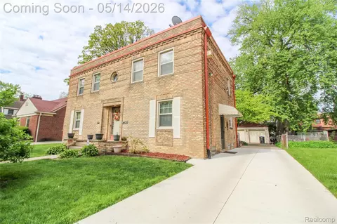14635 Warwick St, Detroit, MI 48223