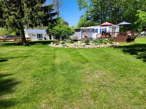 271 Hemlock St, Hay, MI 48624