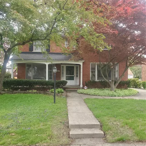 16214 Shaftsbury Ave, Detroit, MI 48219